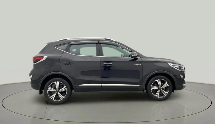 2023 MG ASTOR SHARP 1.5 MT, Petrol, Manual, 15,927 km, Right Side View