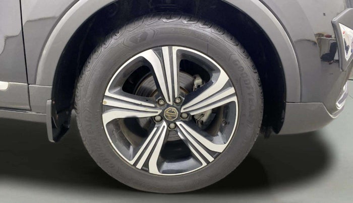 2023 MG ASTOR SHARP 1.5 MT, Petrol, Manual, 15,927 km, Right Front Wheel
