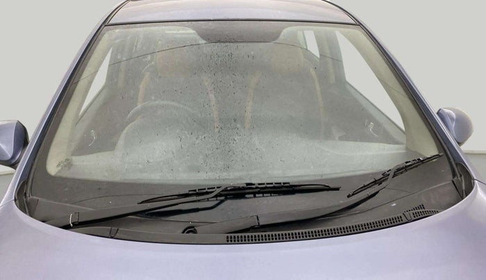 2015 Hyundai Xcent SX 1.2, Petrol, Manual, 62,235 km, Front Windshield