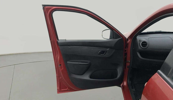 2019 Renault Kwid RXL, Petrol, Manual, 52,252 km, LHS Front Door