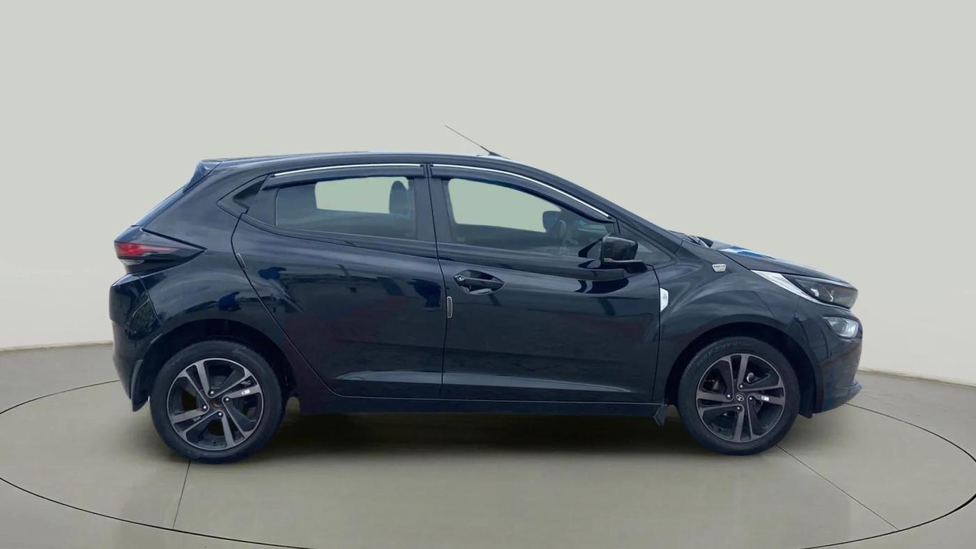 2022 Tata ALTROZ XZ PLUS I-TURBO PETROL DARK EDITION, Petrol, Manual, 38,326 km, Right Side View