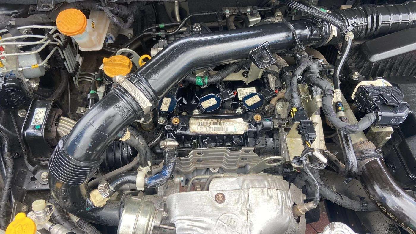 2022 Tata ALTROZ XZ PLUS I-TURBO PETROL DARK EDITION, Petrol, Manual, 38,326 km, Open Bonet