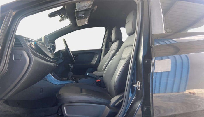 2022 Tata ALTROZ XZ PLUS I-TURBO PETROL DARK EDITION, Petrol, Manual, 38,303 km, Right Side Front Door Cabin