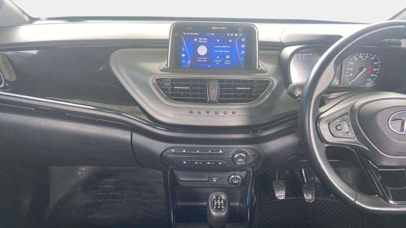 2022 Tata ALTROZ XZ PLUS I-TURBO PETROL DARK EDITION, Petrol, Manual, 38,326 km, Air Conditioner