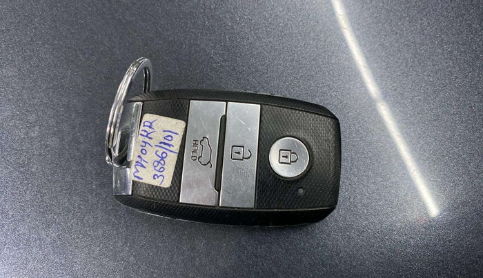 2021 KIA SELTOS HTX 1.5 DIESEL, Diesel, Manual, 49,743 km, Key Close Up