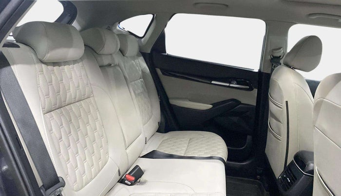 2021 KIA SELTOS HTX 1.5 DIESEL, Diesel, Manual, 49,743 km, Right Side Rear Door Cabin