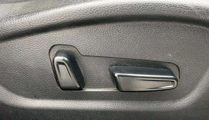 2019 KIA SELTOS GTX PLUS DCT 1.4 PETROL, Petrol, Automatic, 78,191 km, Driver Side Adjustment Panel