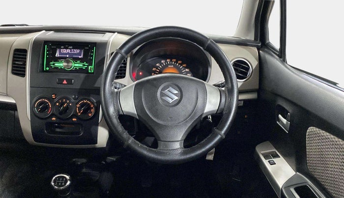 2015 Maruti Wagon R 1.0 LXI, Petrol, Manual, 41,656 km, Steering Wheel Close Up