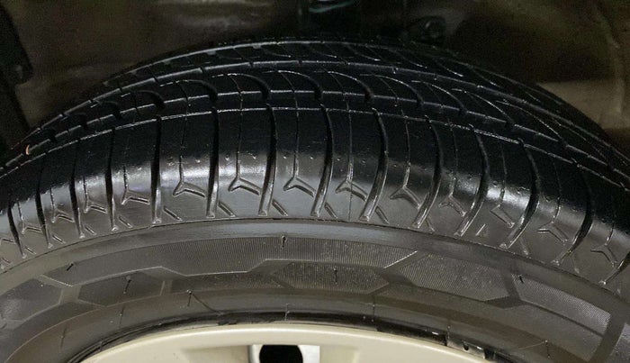 2015 Maruti Wagon R 1.0 LXI, Petrol, Manual, 41,656 km, Left Rear Tyre Tread