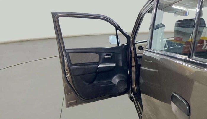 2015 Maruti Wagon R 1.0 LXI, Petrol, Manual, 41,656 km, LHS Front Door