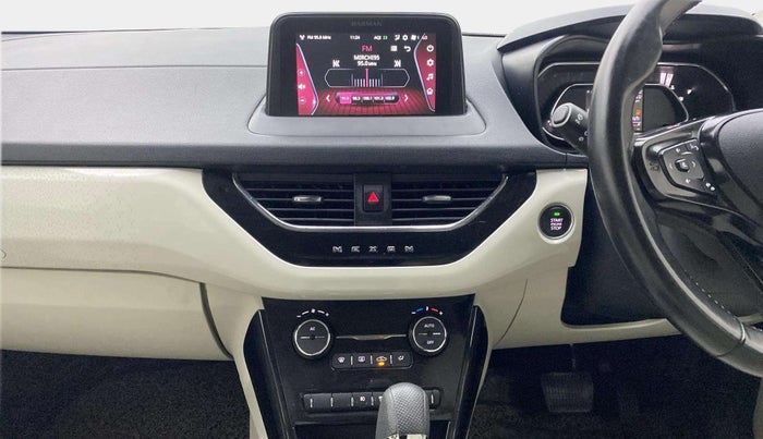 2022 Tata NEXON XZA PLUS (PREMIUM) PETROL, Petrol, Automatic, 17,348 km, Air Conditioner