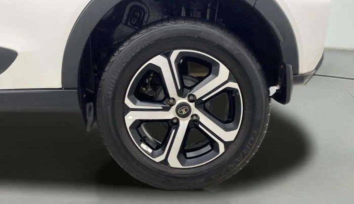 2022 Tata NEXON XZA PLUS (PREMIUM) PETROL, Petrol, Automatic, 17,348 km, Left Rear Wheel