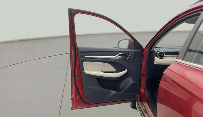 2022 MG ASTOR SMART 1.5 CVT, Petrol, Automatic, 28,072 km, LHS Front Door