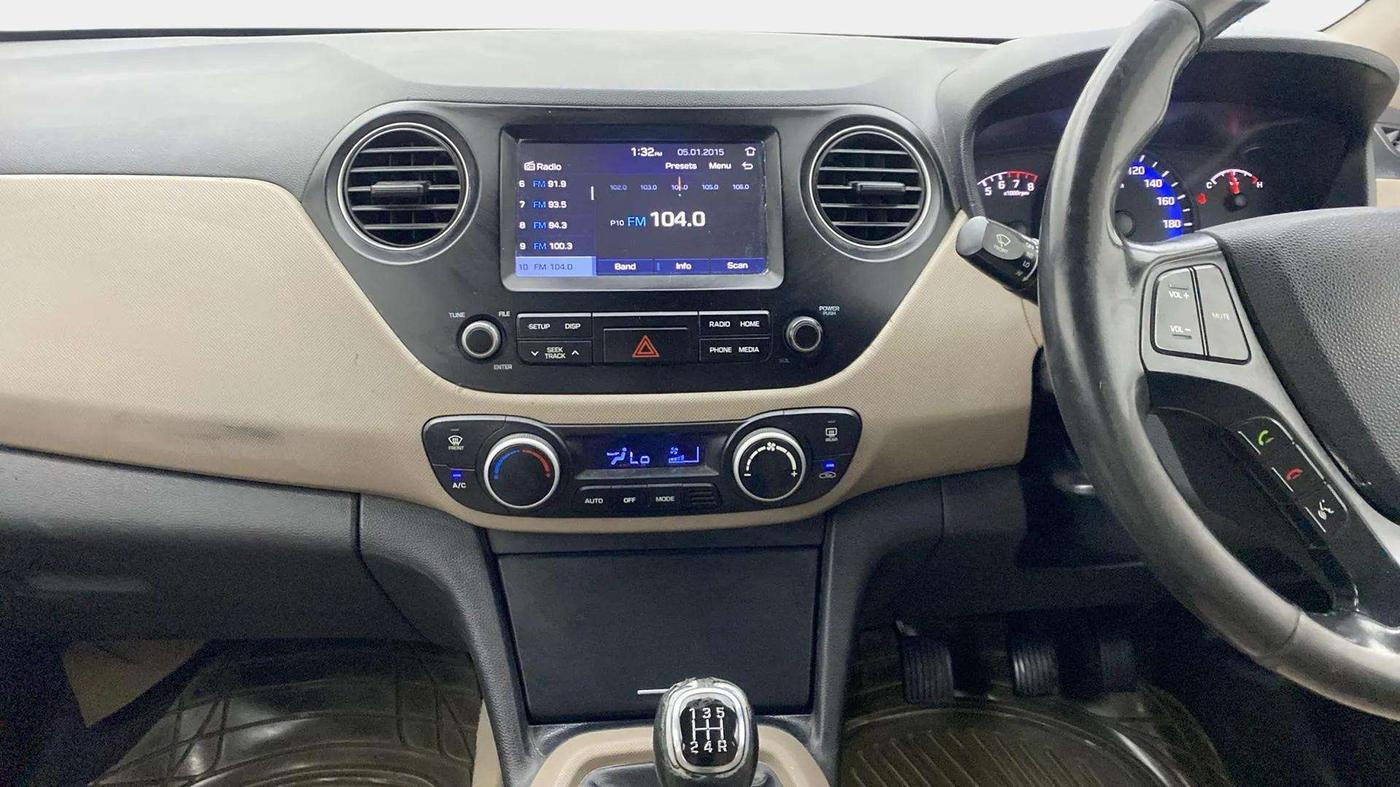 2018 Hyundai Xcent SX 1.2 (O), Petrol, Manual, 99,758 km, Air Conditioner