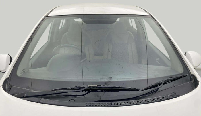 2018 Hyundai Xcent SX 1.2 (O), Petrol, Manual, 99,758 km, Front Windshield