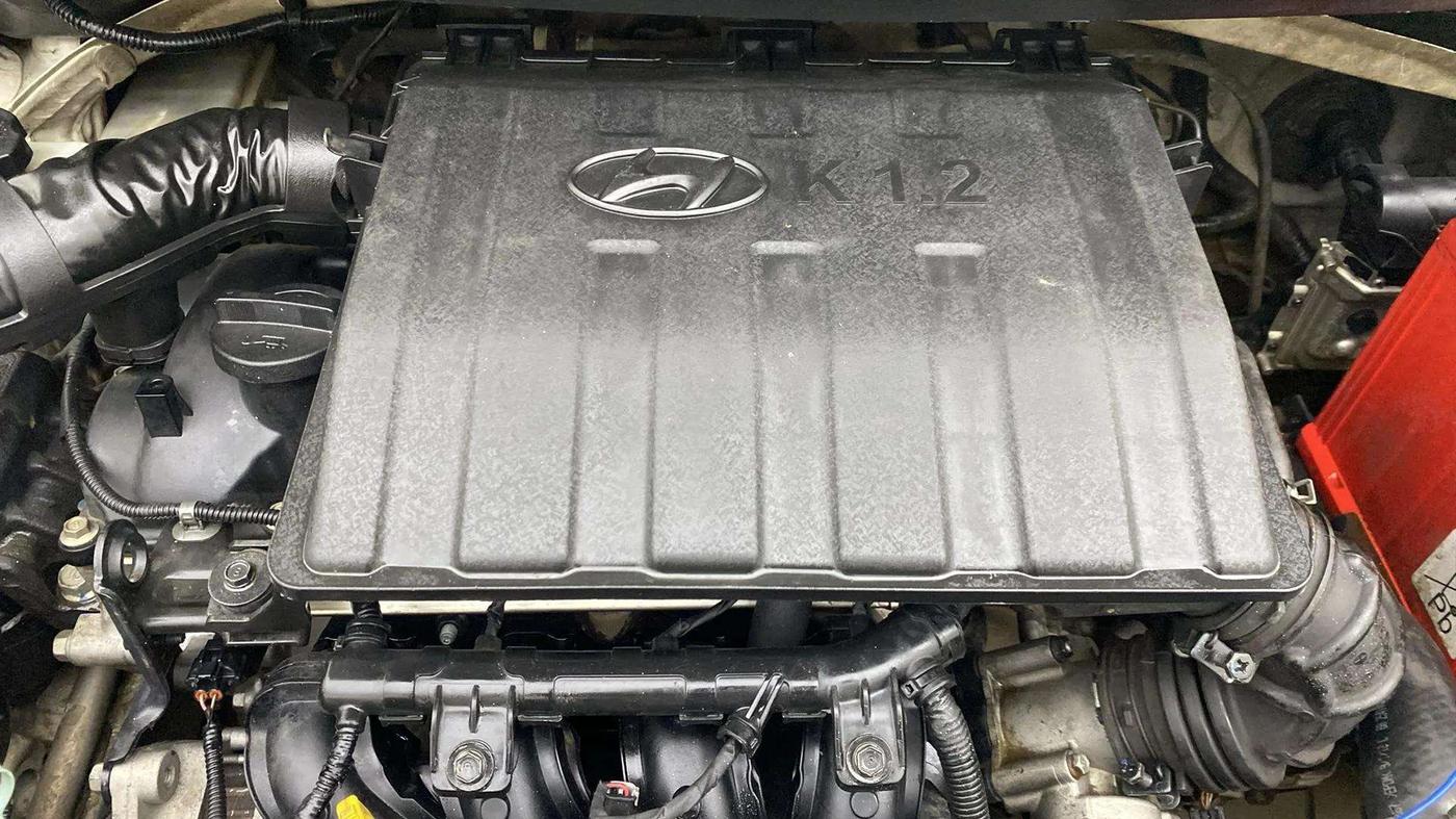 2018 Hyundai Xcent SX 1.2 (O), Petrol, Manual, 99,758 km, Engine View