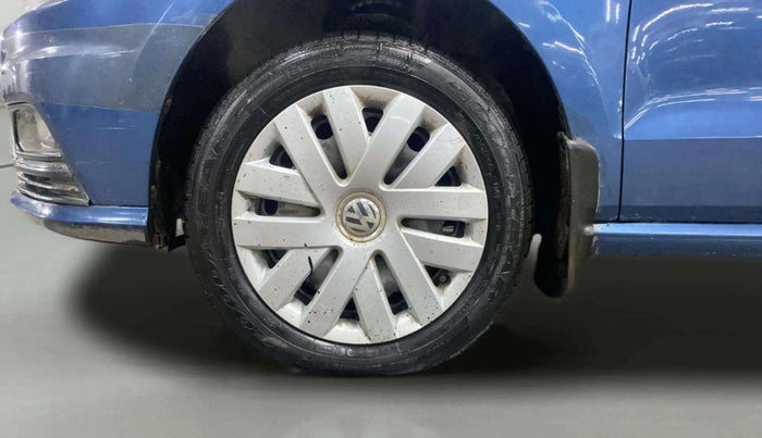 2016 Volkswagen Ameo COMFORTLINE 1.2L, Petrol, Manual, 54,081 km, Left Front Wheel