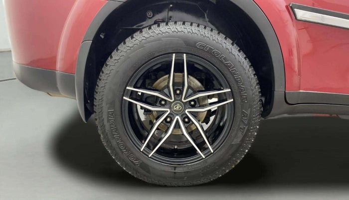 2018 Mahindra XUV500 W9, Diesel, Manual, 60,399 km, Right Rear Wheel