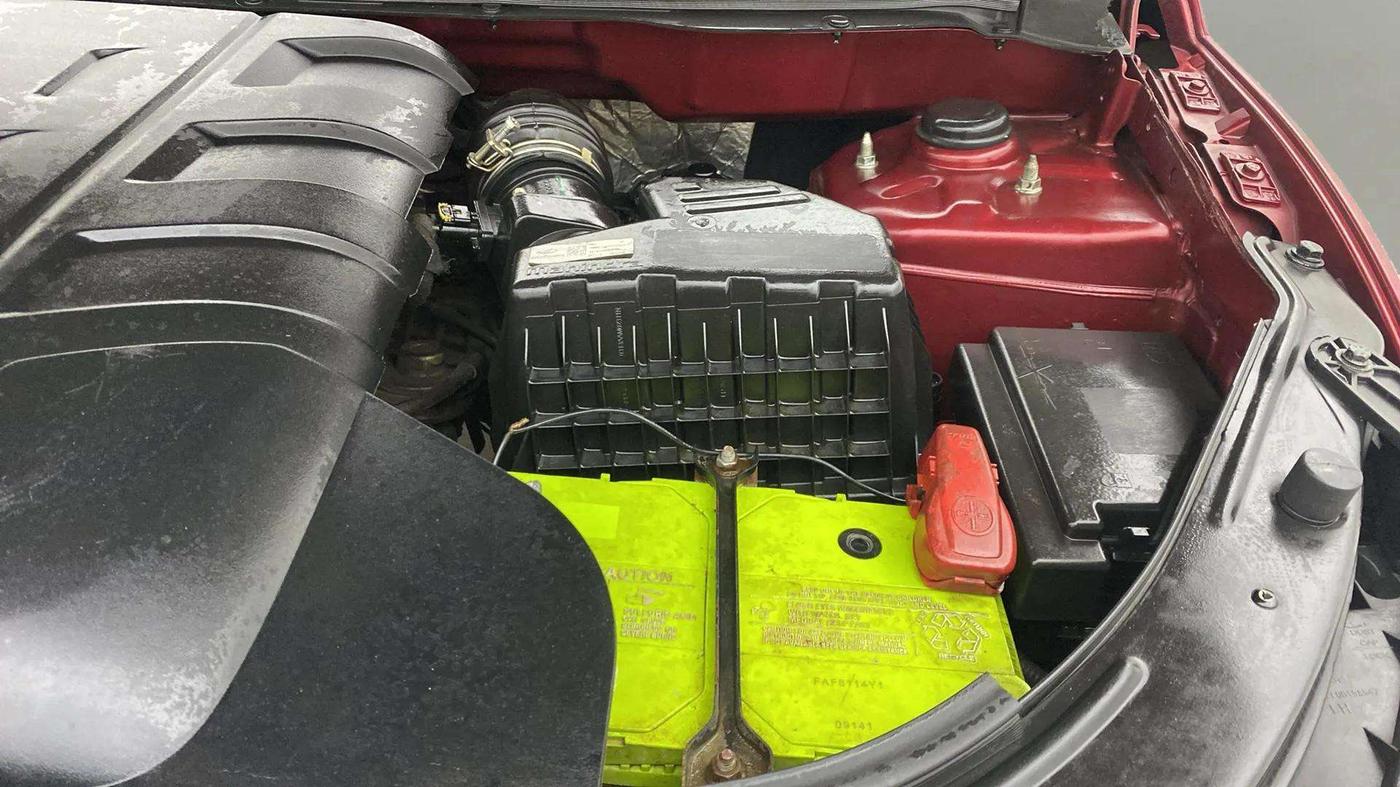 2018 Mahindra XUV500 W9, Diesel, Manual, 60,452 km, Engine View - Left