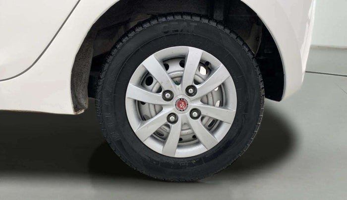 2014 Hyundai Eon ERA +, Petrol, Manual, 63,059 km, Left Rear Wheel