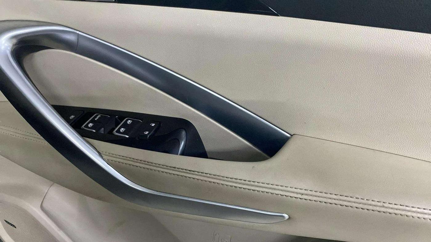 2022 MG HECTOR SHARP 2.0 DIESEL, Diesel, Manual, 22,220 km, Driver Side Door Panels Control