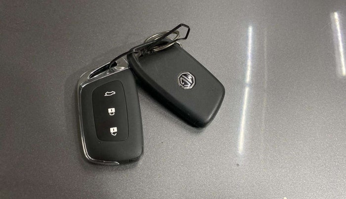2022 MG HECTOR SHARP 2.0 DIESEL, Diesel, Manual, 22,163 km, Key Close Up