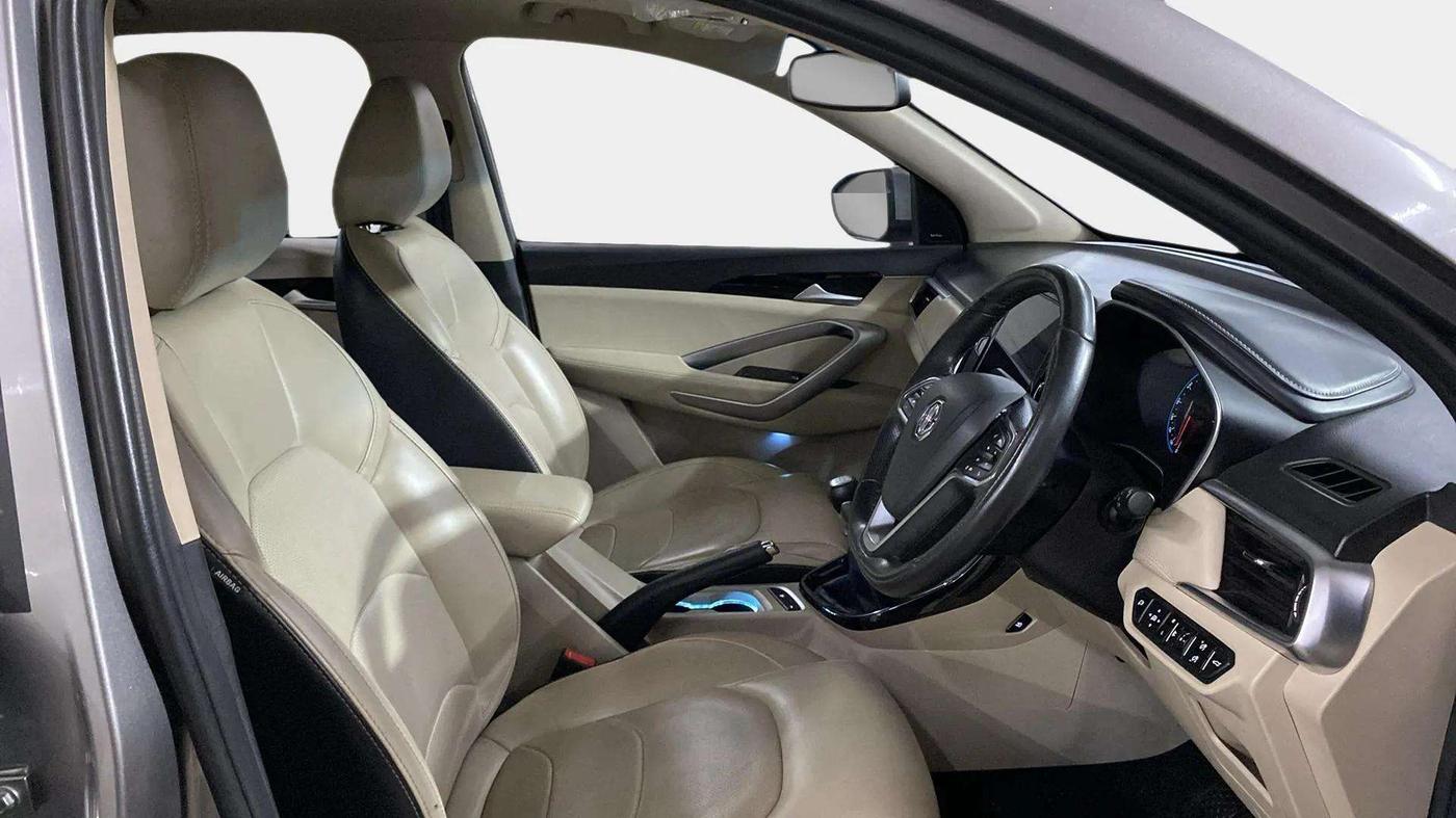 2022 MG HECTOR SHARP 2.0 DIESEL, Diesel, Manual, 22,220 km, Right Side Front Door Cabin