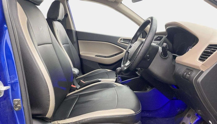 2016 Hyundai Elite i20 ASTA 1.2, Petrol, Manual, 63,567 km, Right Side Front Door Cabin