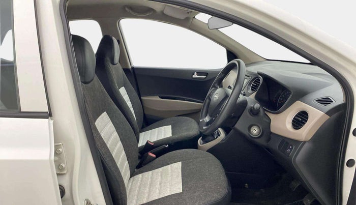 2015 Hyundai Grand i10 SPORTZ 1.2 KAPPA VTVT, Petrol, Manual, 44,000 km, Right Side Front Door Cabin