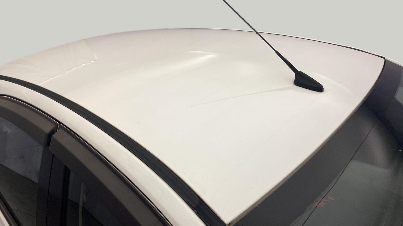 2018 Tata Tiago XZ PETROL, Petrol, Manual, 97,367 km, Roof