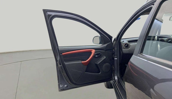 2018 Renault Duster RXS CVT, Petrol, Automatic, 87,397 km, LHS Front Door