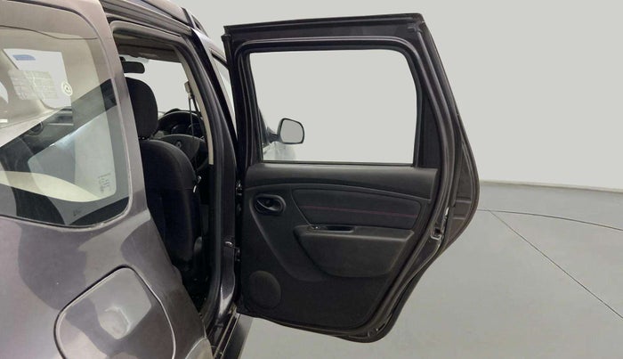 2018 Renault Duster RXS CVT, Petrol, Automatic, 87,397 km, RHS Rear Door