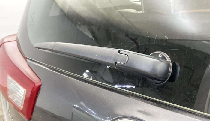 2022 Toyota Innova Crysta 2.4 GX AT 7 STR, Diesel, Automatic, 84,125 km, Rear Wiper