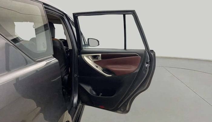 2022 Toyota Innova Crysta 2.4 GX AT 7 STR, Diesel, Automatic, 84,125 km, RHS Rear Door