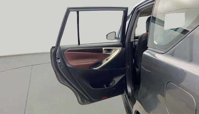 2022 Toyota Innova Crysta 2.4 GX AT 7 STR, Diesel, Automatic, 84,125 km, LHS Rear Door