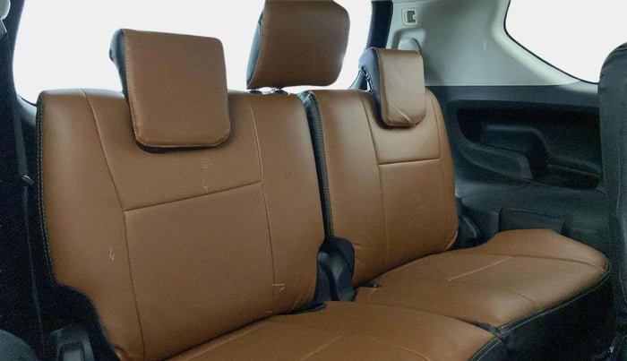 2022 Toyota Innova Crysta 2.4 GX AT 7 STR, Diesel, Automatic, 84,125 km, Third Seat Row ( optional )