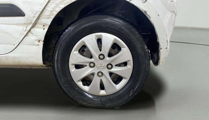 2012 Hyundai i10 MAGNA 1.1, Petrol, Manual, 59,005 km, Left Rear Wheel