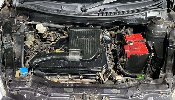 2014 Maruti Swift VXI, Petrol, Manual, 80,685 km, Open Bonet