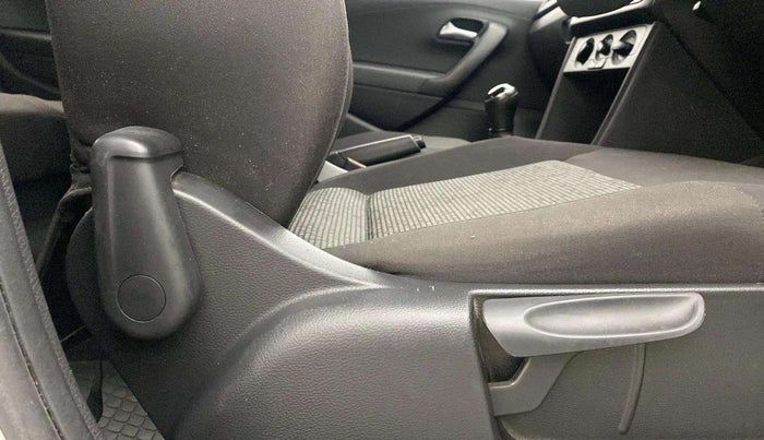 2020 Volkswagen Polo TRENDLINE 1.0L, Petrol, Manual, 40,344 km, Driver Side Adjustment Panel
