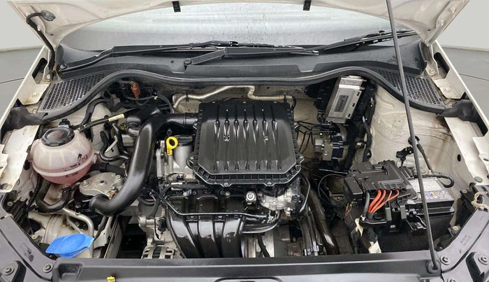 2020 Volkswagen Polo TRENDLINE 1.0L, Petrol, Manual, 40,344 km, Engine View