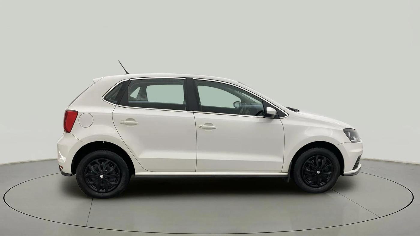 2020 Volkswagen Polo TRENDLINE 1.0L, Petrol, Manual, 40,344 km, Right Side View