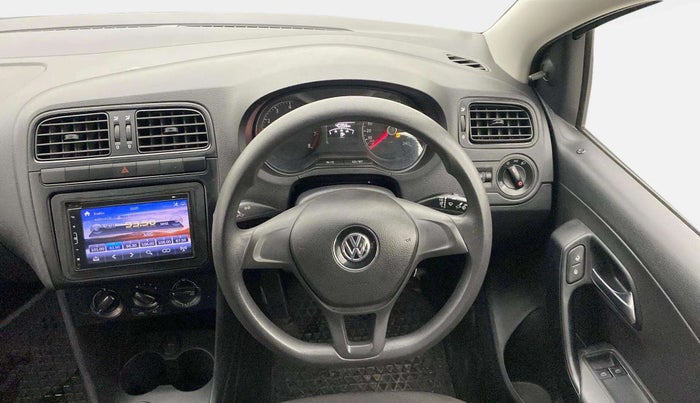 2020 Volkswagen Polo TRENDLINE 1.0L, Petrol, Manual, 40,344 km, Steering Wheel Close Up