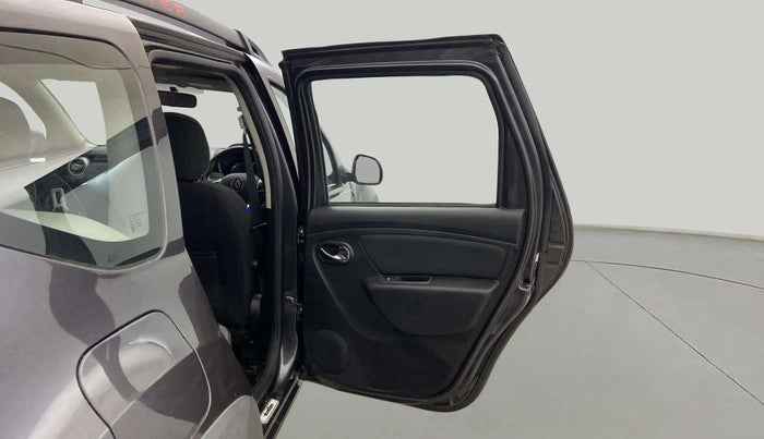 2021 Renault Duster RXZ 1.3 TURBO PETROL MT, Petrol, Manual, 47,460 km, RHS Rear Door