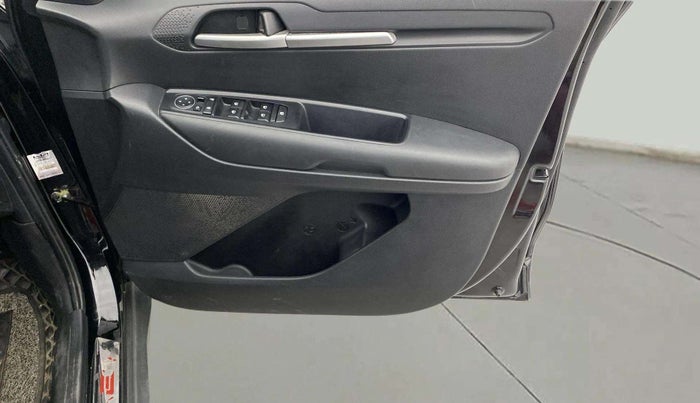2023 KIA SONET HTK PLUS 1.0 TURBO PETROL IMT, Petrol, Manual, 18,558 km, Driver Side Door Panels Control