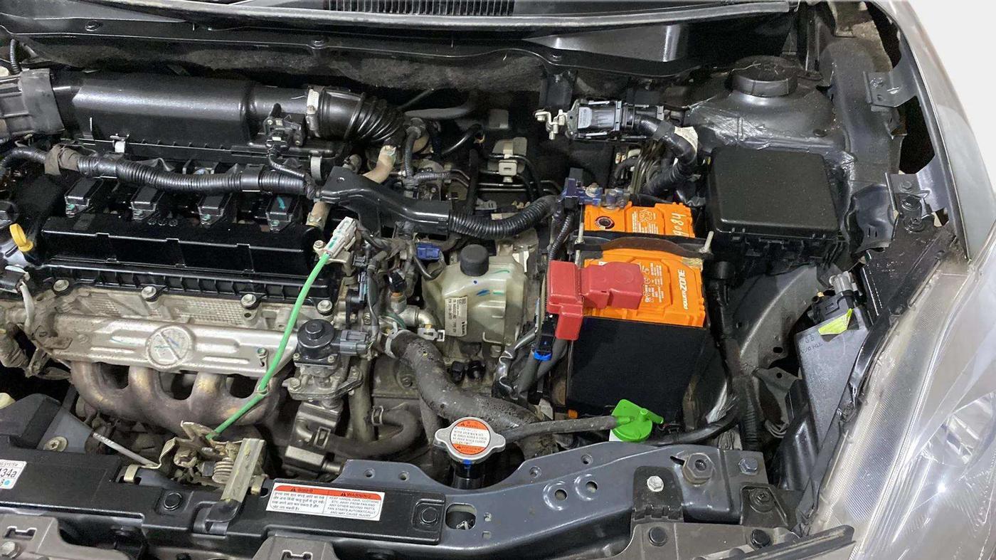 2021 Maruti Dzire VXI AMT, Petrol, Automatic, 48,441 km, Engine View - Left