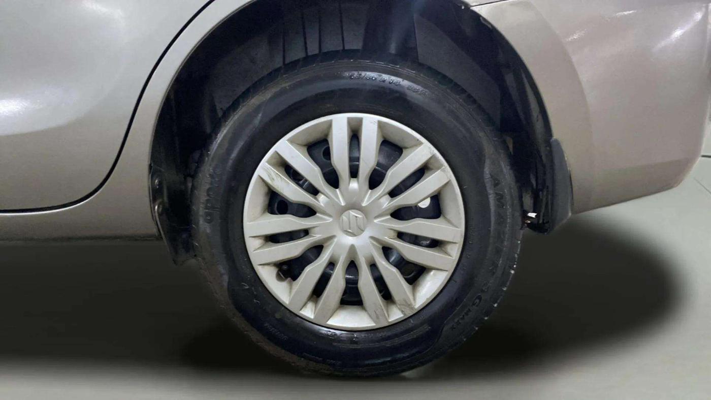 2021 Maruti Dzire VXI AMT, Petrol, Automatic, 48,441 km, Left Rear Wheel