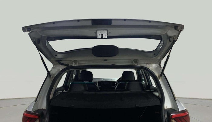 2020 Hyundai VENUE S 1.2, Petrol, Manual, 40,510 km, Boot Door Open