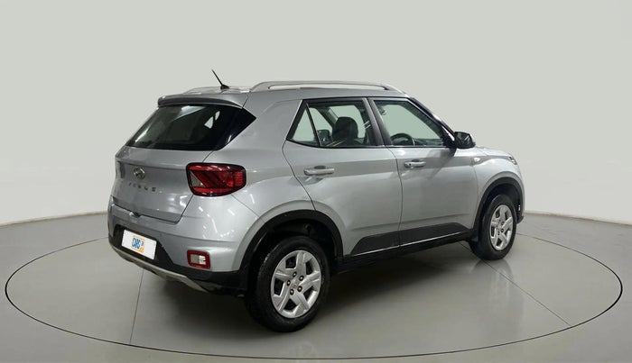 2020 Hyundai VENUE S 1.2, Petrol, Manual, 40,510 km, Right Back Diagonal