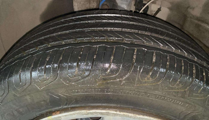 2020 Hyundai VENUE S 1.2, Petrol, Manual, 40,510 km, Left Front Tyre Tread