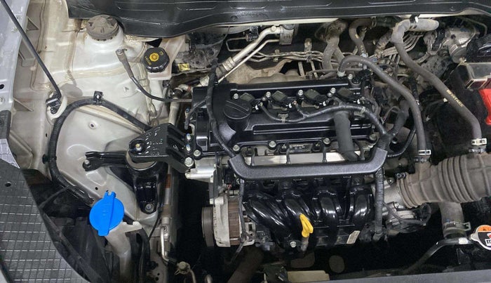 2020 Hyundai VENUE S 1.2, Petrol, Manual, 40,510 km, Engine View - Right